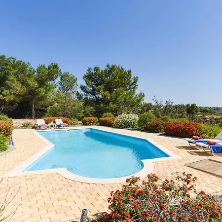 Villa Phoebe By *